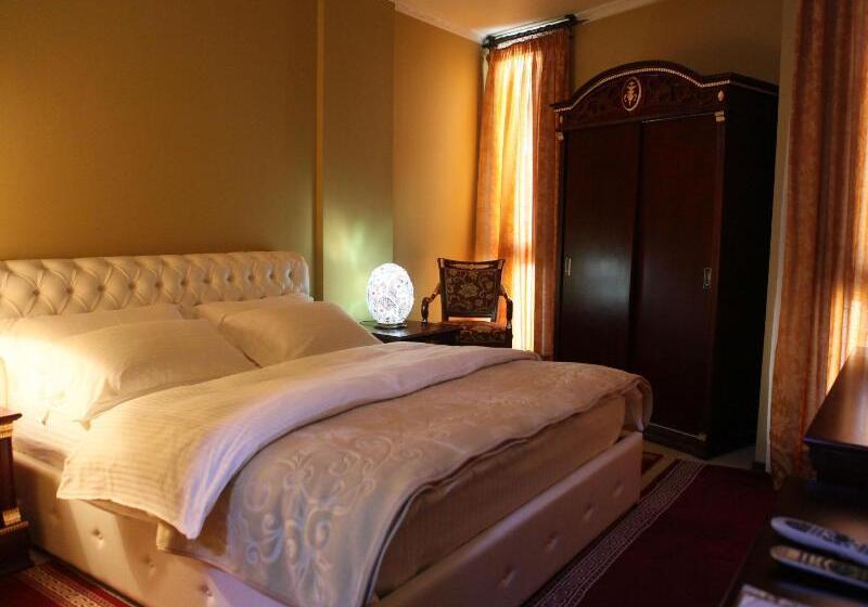 Habitación Estándar Individual, Dinasty