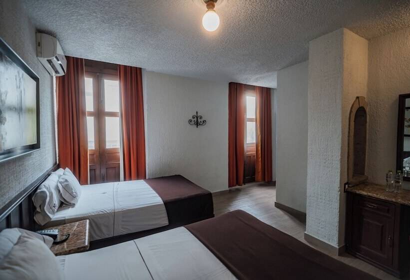 اتاق استاندارد, Don Quijote Plaza Guadalajara Centro Historico