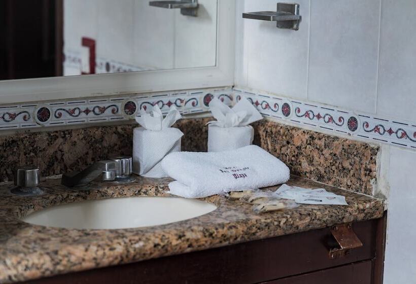 اتاق استاندارد, Don Quijote Plaza Guadalajara Centro Historico