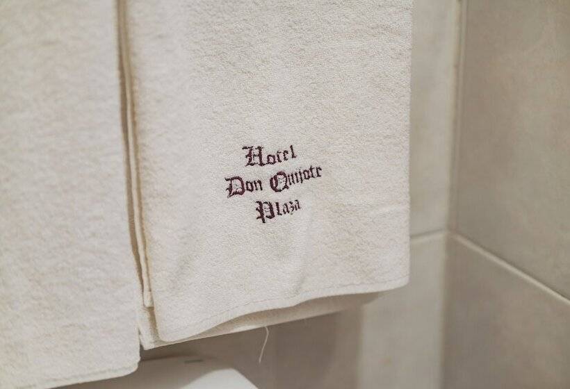 اتاق استاندارد یک نفره, Don Quijote Plaza Guadalajara Centro Historico