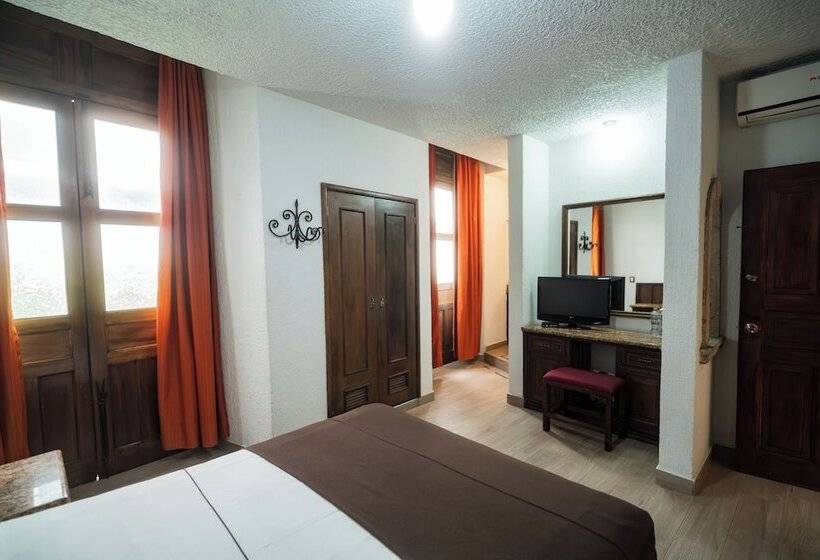 اتاق استاندارد یک نفره, Don Quijote Plaza Guadalajara Centro Historico