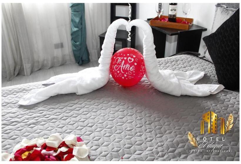 غرفة كلاسيكية ثلاثية, El Duque Internacional, Bogotá