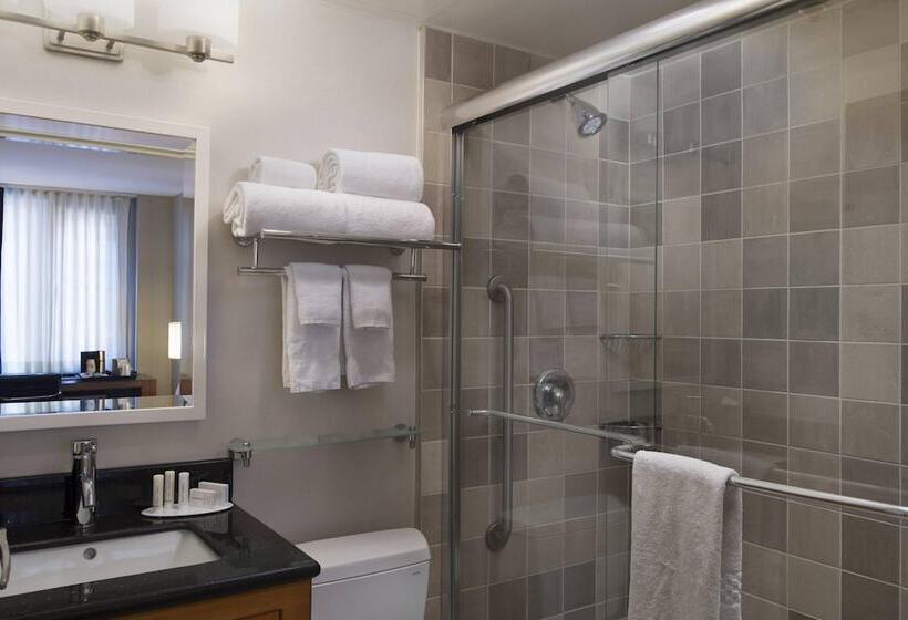 اتاق استاندارد با 2 تخت دوبل, Fairfield Inn & Suites By Marriott New York Manhattan/fifth Avenue