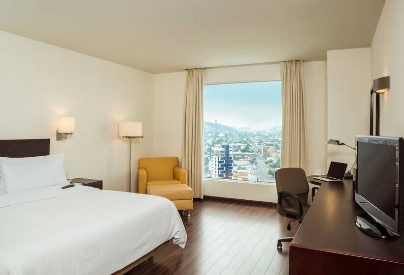 高级大房间, Fiesta Inn Monterrey Tecnologico