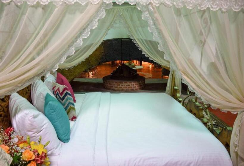 ماستر سويت, Hacienda Santa Maria Regla