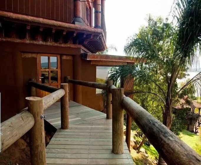 スイート, Hacienda Ucazanaztacua