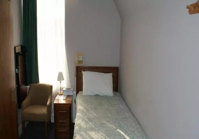 اتاق استاندارد یک نفره, Kirkdale