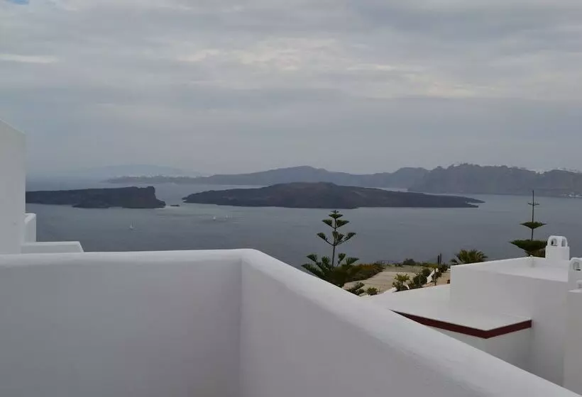 シニアスイート, Maison Des Lys  Luxury Suites