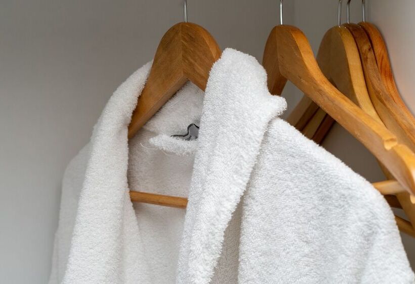 Люкс Вид на Море, Meliti