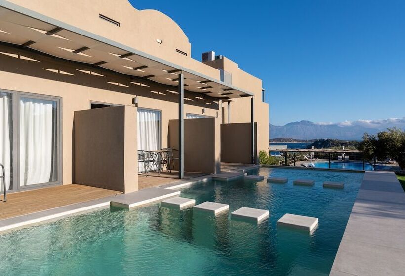 Номер Superior Вид на Сад, Meliti