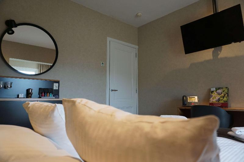 Номер Superior, Meliti