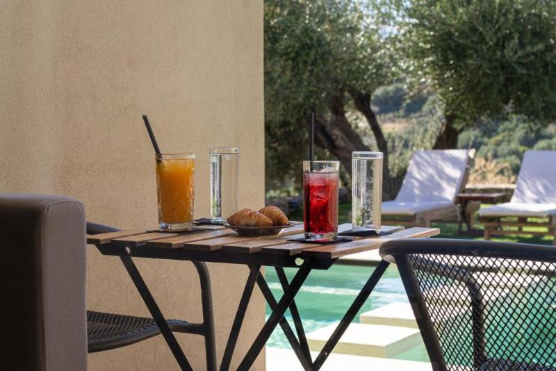 Номер Superior, Meliti