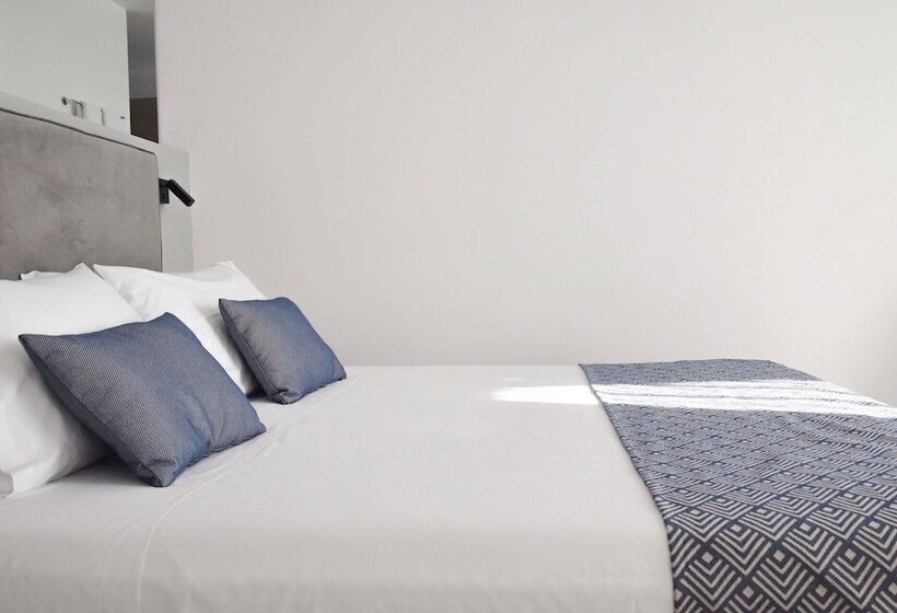 Люкс Вид на Море, Meliti