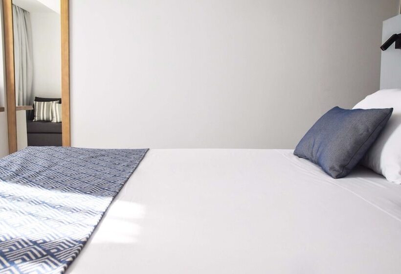 Люкс Вид на Море, Meliti