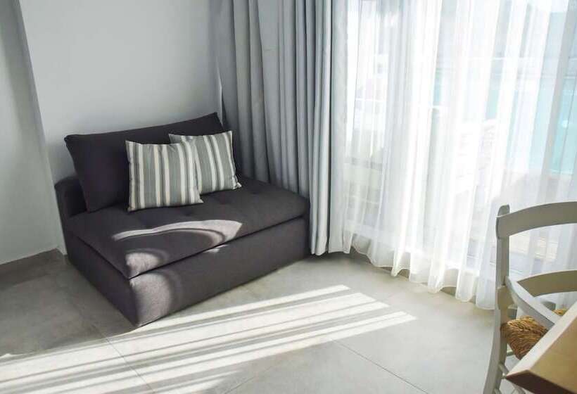 Люкс Вид на Море, Meliti