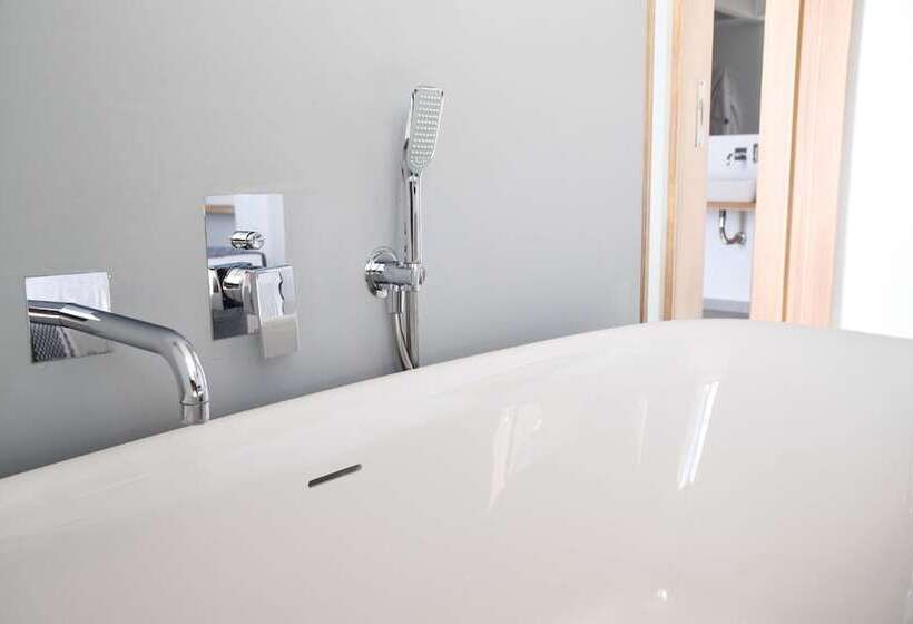 Люкс Вид на Море, Meliti