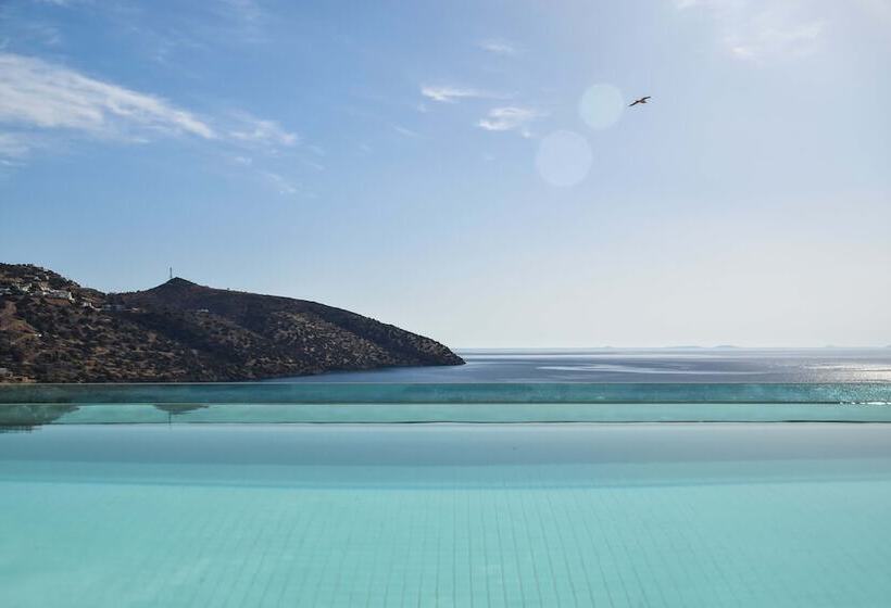 Люкс Вид на Море, Meliti