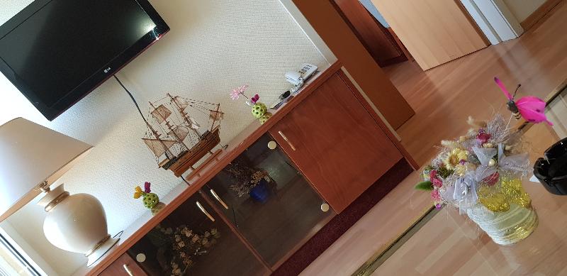 جناح مطلّ علي البحر, Osejava