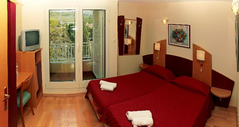 جناح مطلّ علي البحر, Osejava