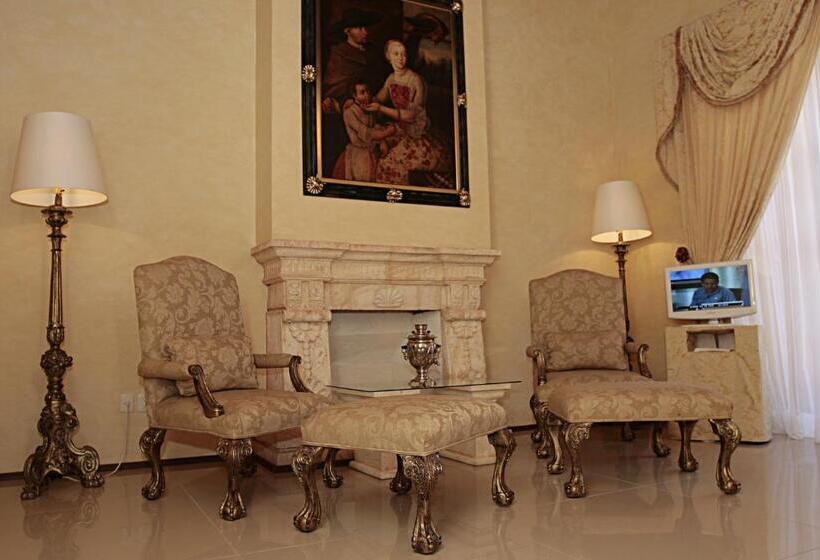 غرفة ديلوكس سرير كينج, Palacio Borghese Hotel Boutique   Adults Only
