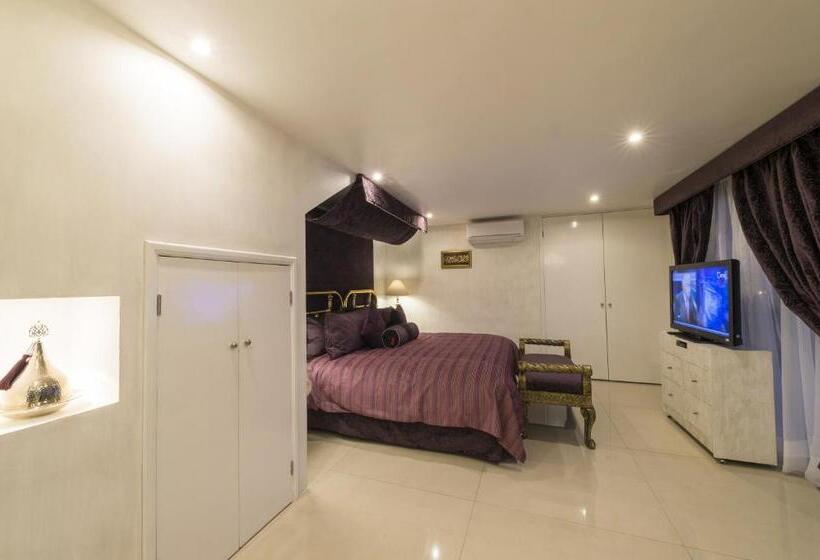 غرفة قياسية سرير كينج, Palacio Borghese Hotel Boutique   Adults Only