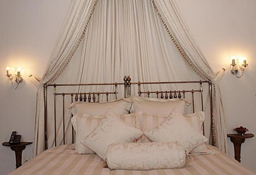 غرفة قياسية سرير كينج, Palacio Borghese Hotel Boutique   Adults Only