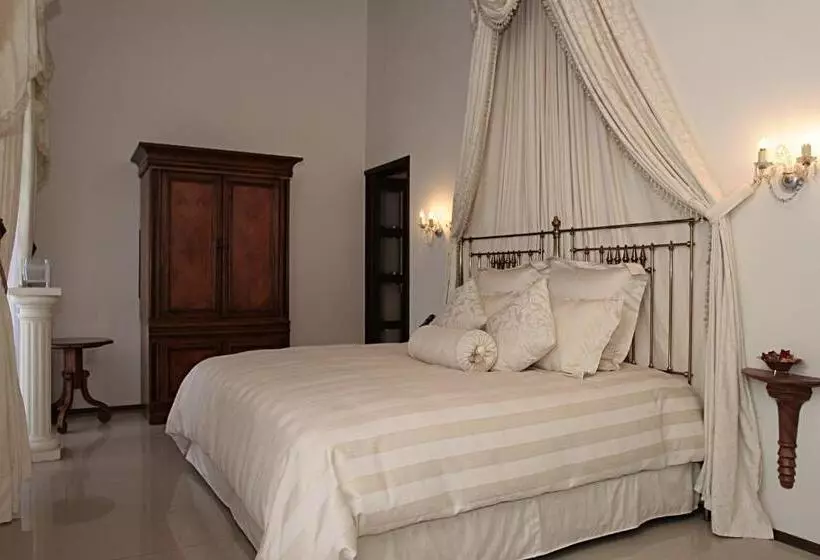 اتاق استاندارد با تخت بزرگ, Palacio Borghese Hotel Boutique   Adults Only