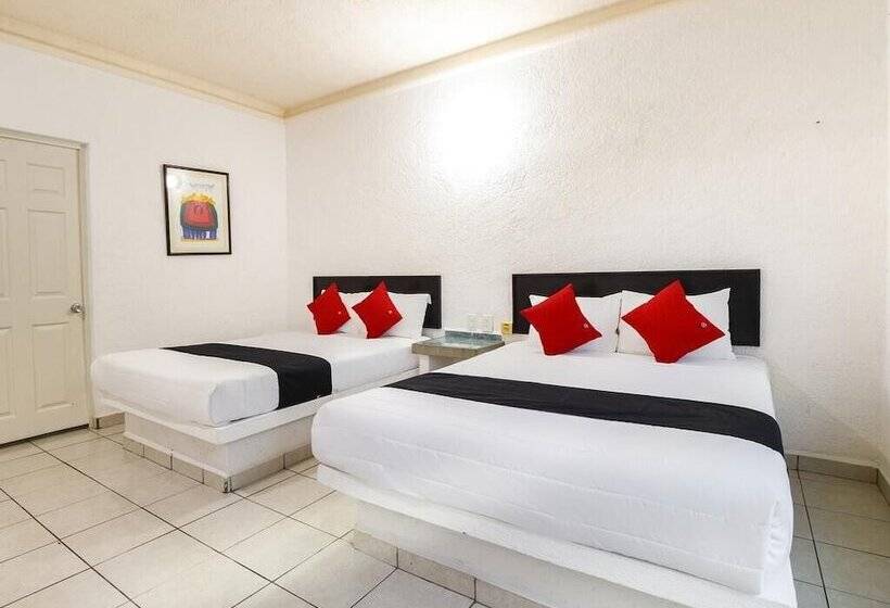 اتاق خانوادگی, Parotas Manzanillo