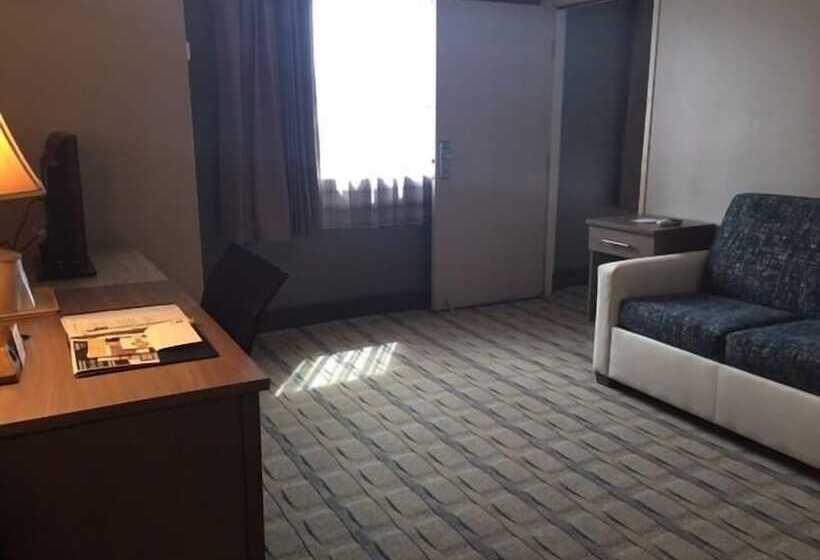 جناح, Quality Inn