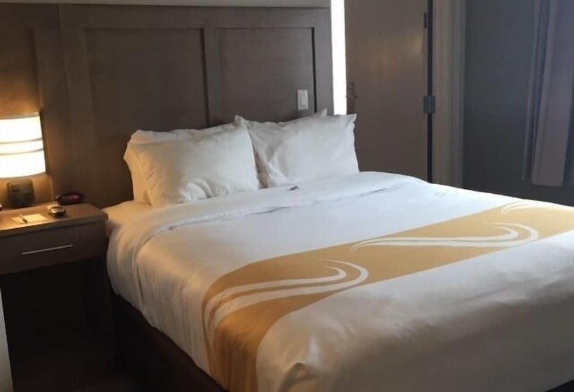 Люкс, Quality Inn