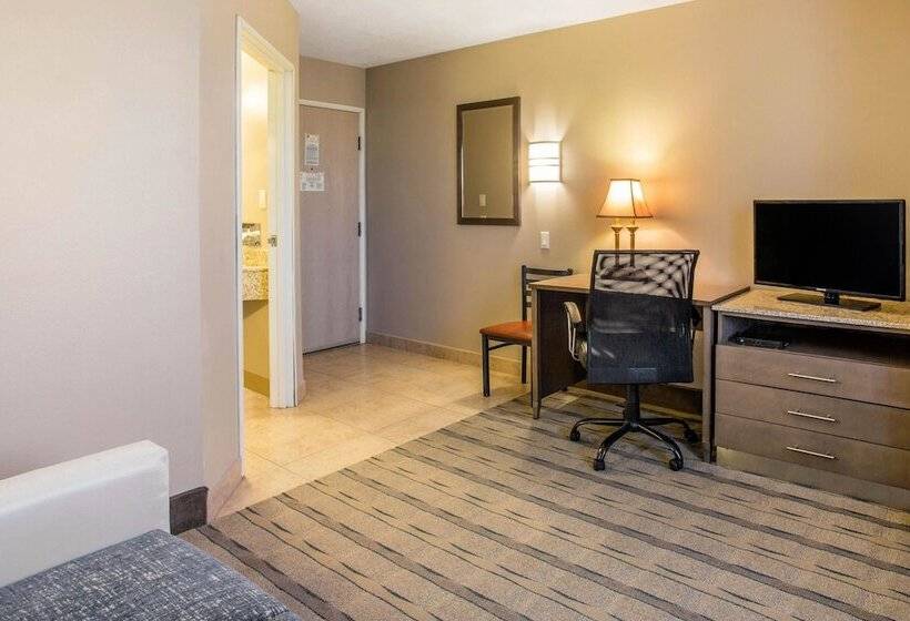 جناح, Quality Inn