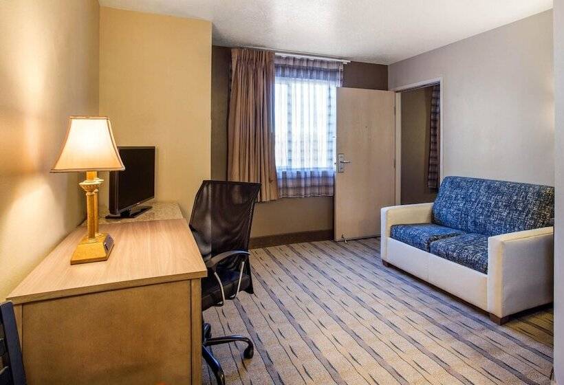 جناح, Quality Inn