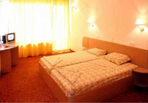 家庭间, Vezhen Hotel   Free Parking