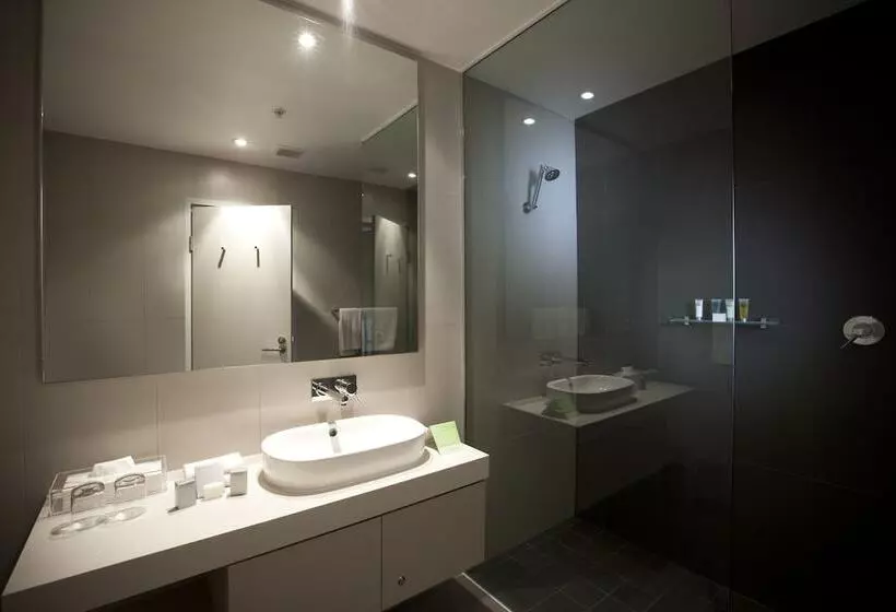 اتاق سوپریور, Novotel Newcastle Beach