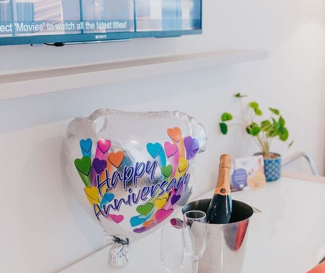 Номер Superior, Novotel Newcastle Beach