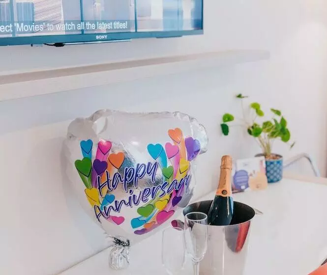 اتاق سوپریور, Novotel Newcastle Beach