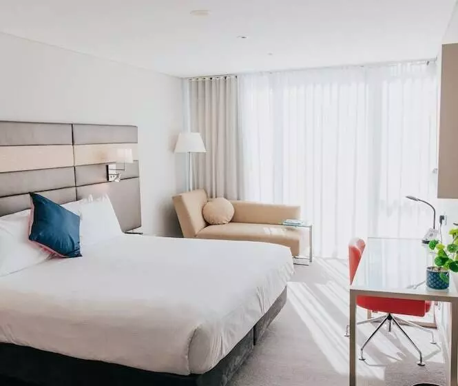 اتاق سوپریور, Novotel Newcastle Beach