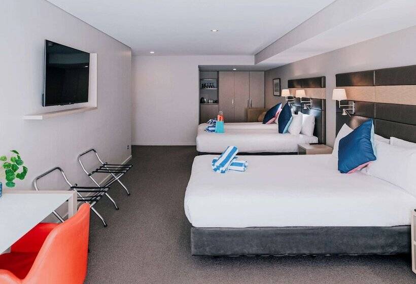 Семейный Номер Superior, Novotel Newcastle Beach