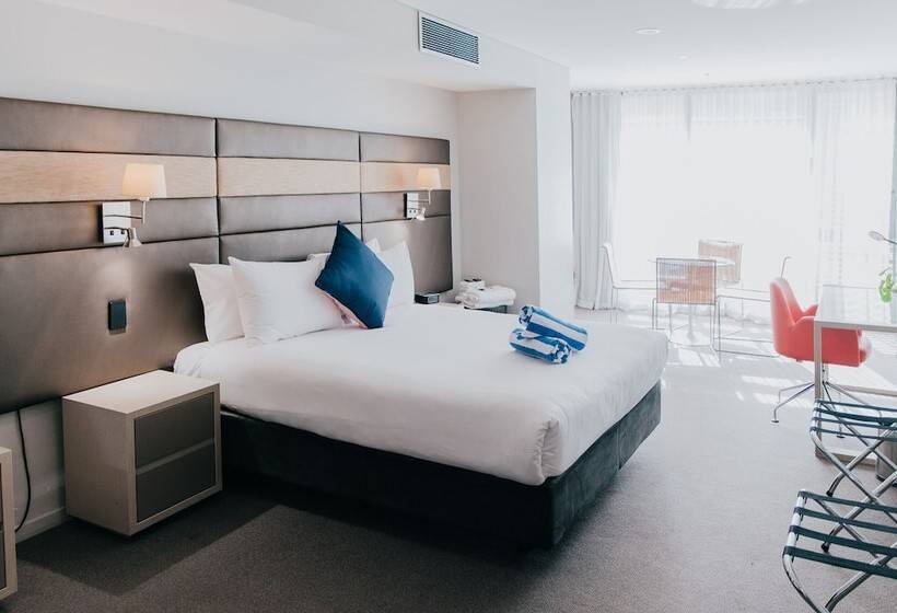 Семейный Номер Superior, Novotel Newcastle Beach
