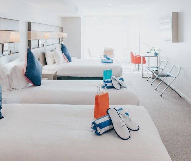 Семейный Номер Superior, Novotel Newcastle Beach