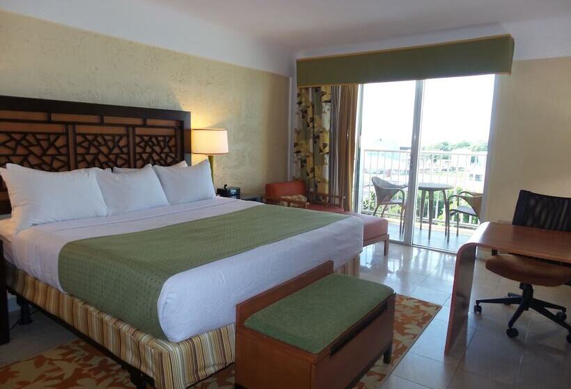 اتاق استاندارد با تخت دوبل و چشم‌انداز, Radisson Aquatica Resort Barbados