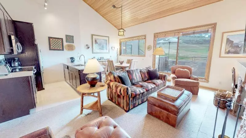 ツーベッドルーム　ヴィラ, Villas At Snowmass Club