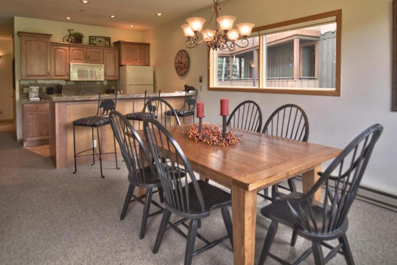 ویلا دلوکس 2 خوابه, Villas At Snowmass Club