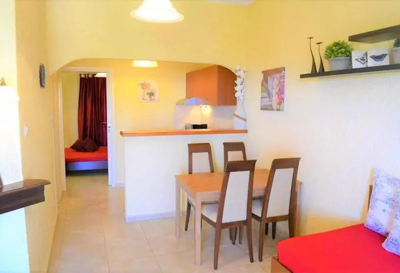 آپارتمان 1 خوابه, Zorbas Beach Village