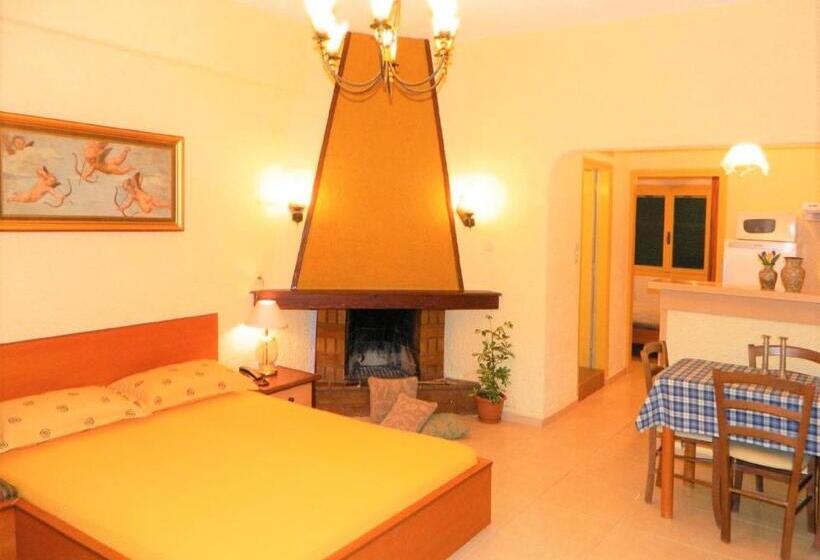 شقة غرفة واحدة, Zorbas Beach Village