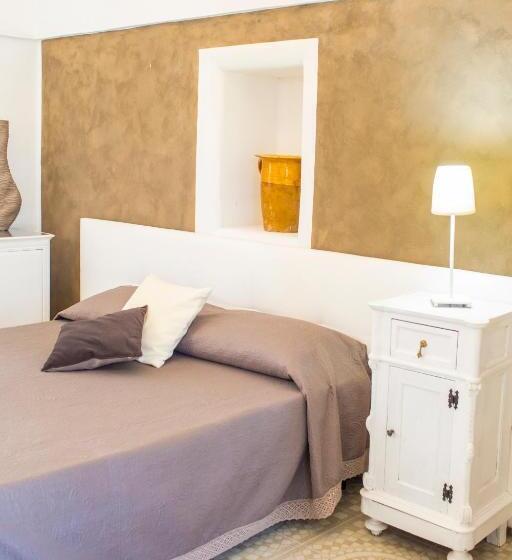 Номер Стандарт Вид на Сад, Masseria Sant Elia