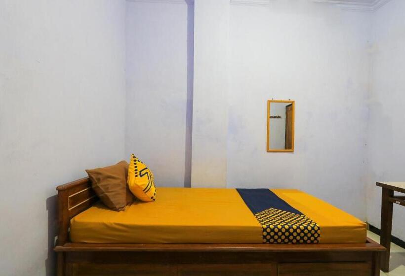 ベーシックルーム, Spot On 2497 Pesona Guest House