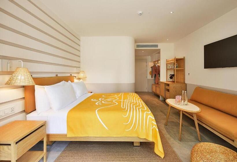 디럭스 룸 킹사이즈 침대, The Standard Hua Hin