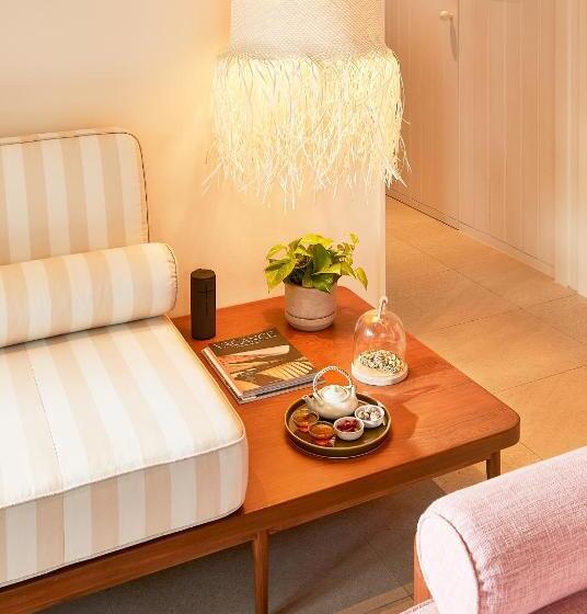 וילה בת חדר שינה 1, The Standard Hua Hin