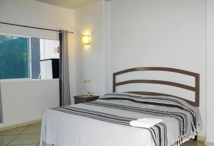 غرفة قياسية, Ibiza Express